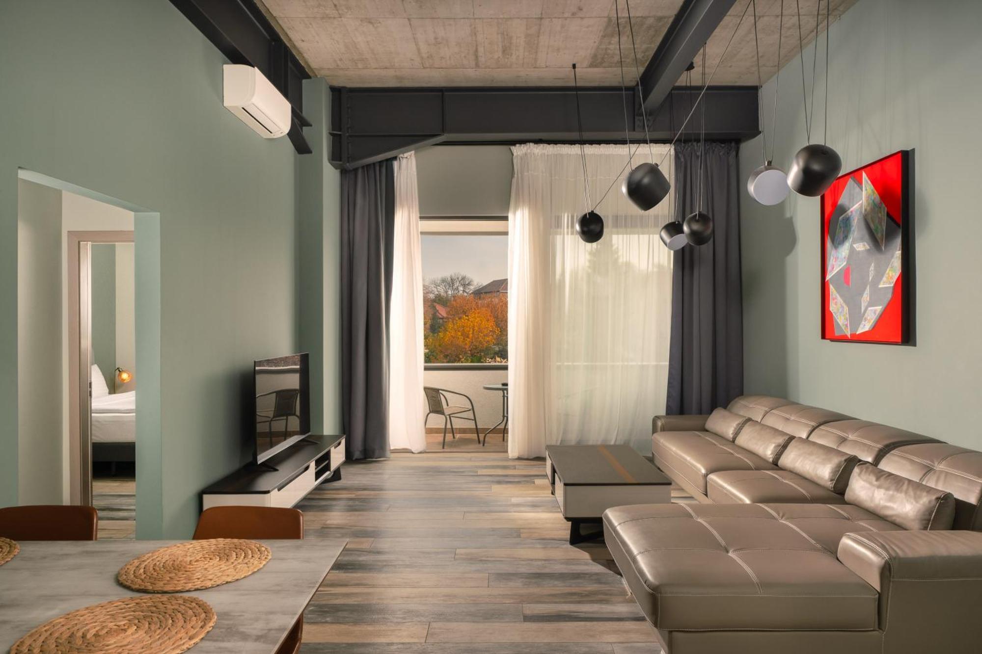 Arthomes Apartments Тимишоара Экстерьер фото